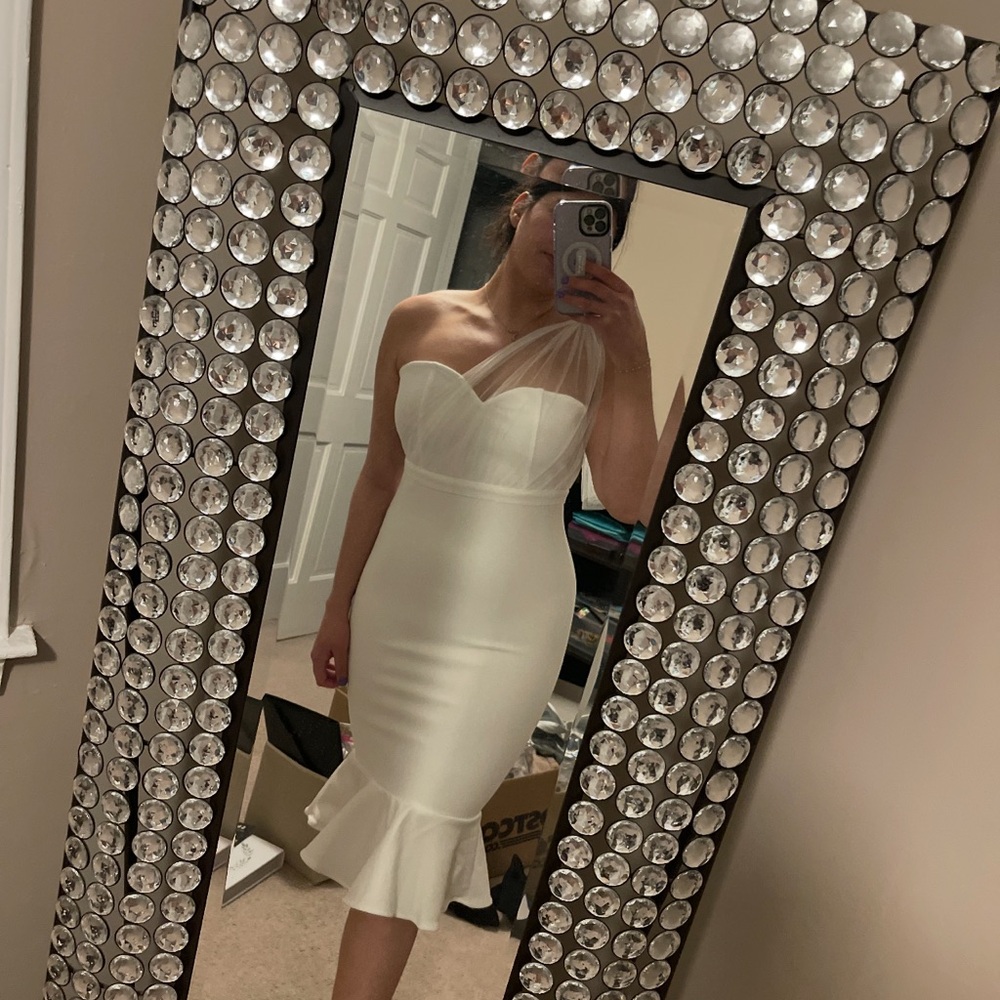 SHEIN White One-Shoulder Dress with Ruffle Hem